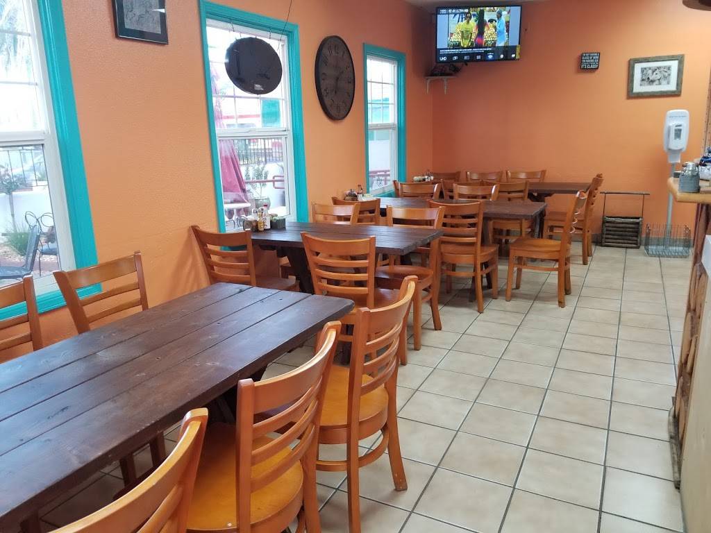 LAS PALMAS RANCH | restaurant | 18976 CA-12, Sonoma, CA 95476, USA | 7073437194 OR +1 707-343-7194