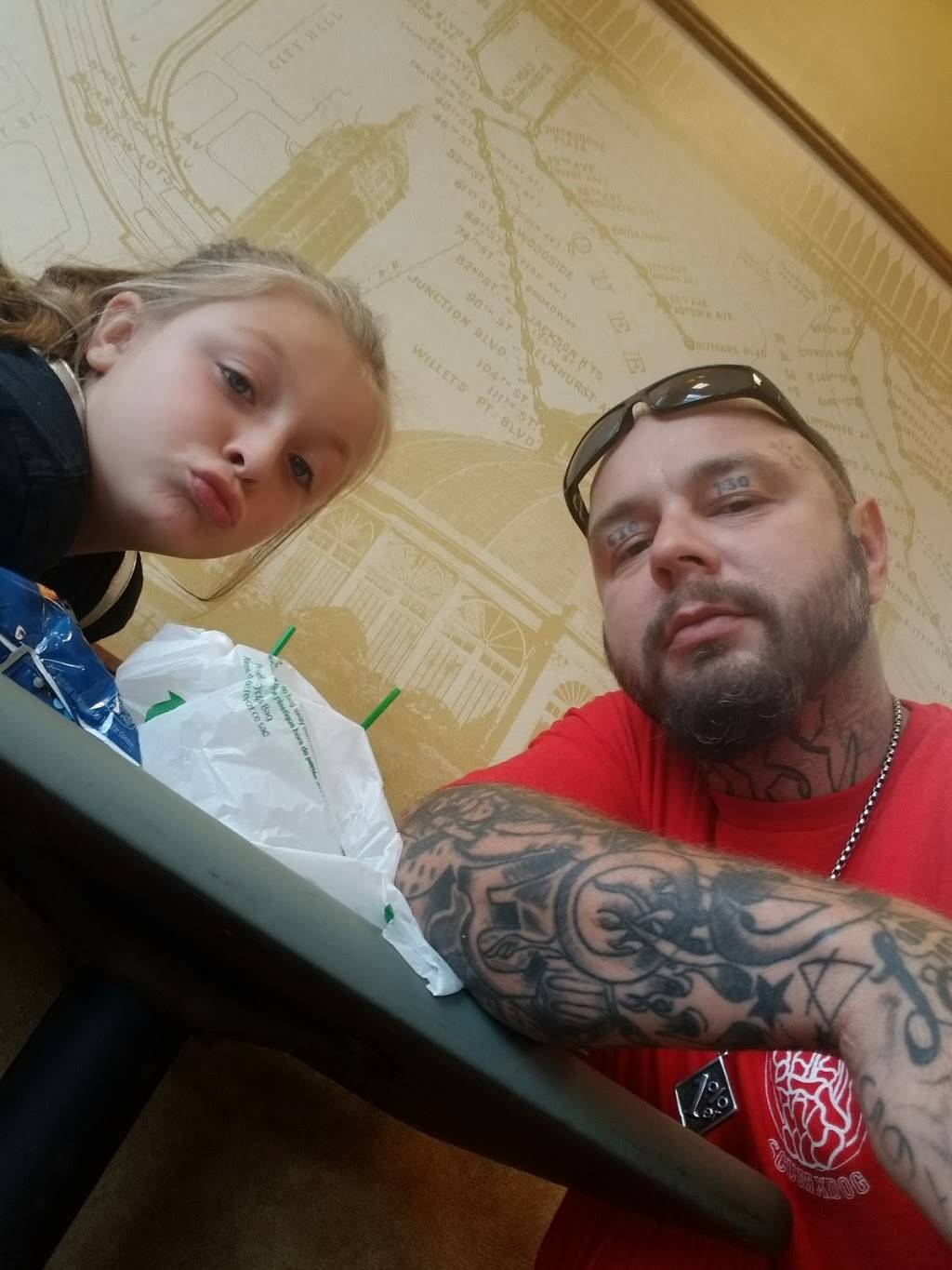 Subway | restaurant | 1010 N Cumberland St, Lebanon, TN 37087, USA | 6154533823 OR +1 615-453-3823