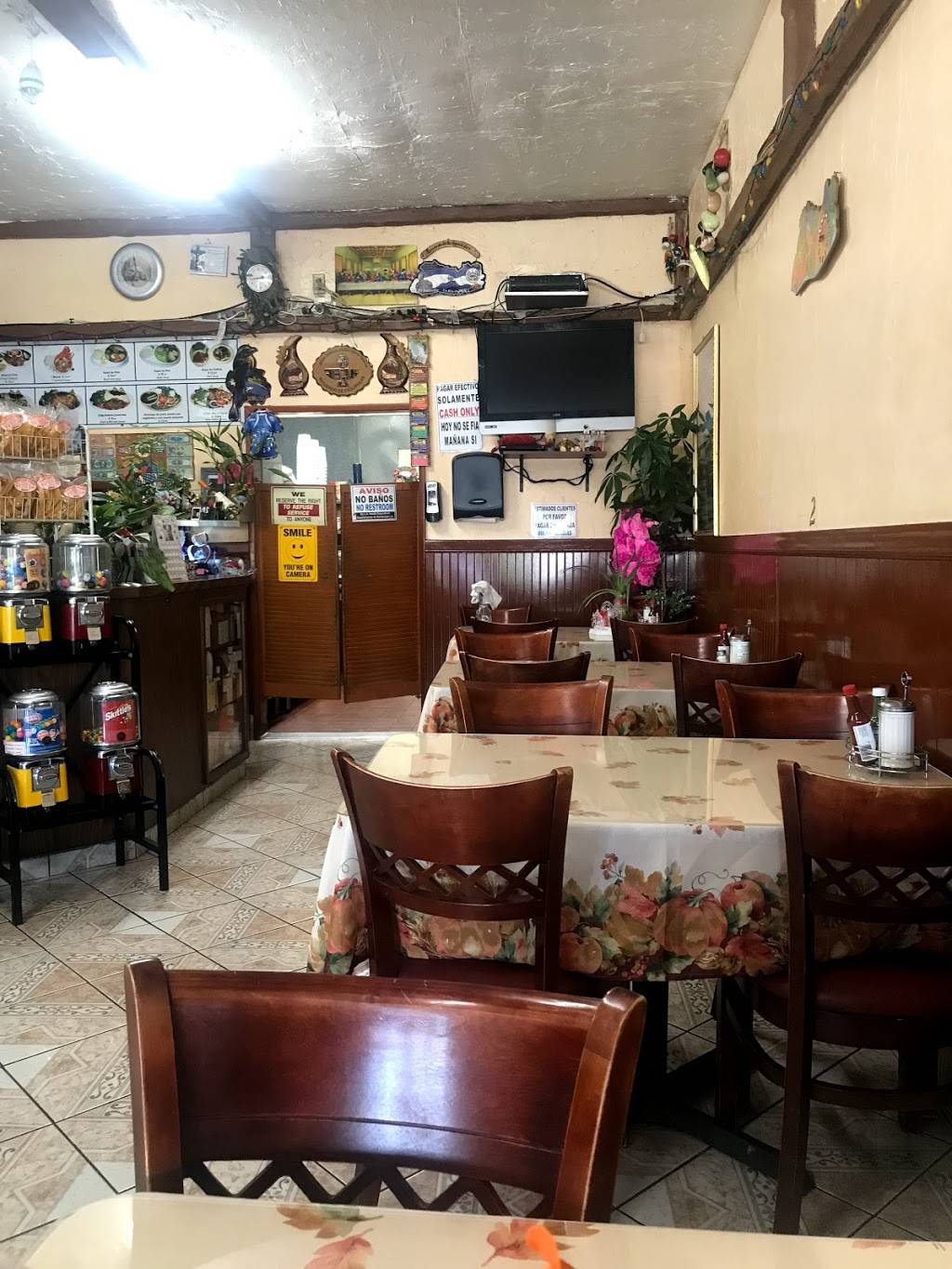 Mi Flor Blanca | restaurant | 2306 1/2 S Union Ave, Los Angeles, CA 90007, USA | 2137453003 OR +1 213-745-3003