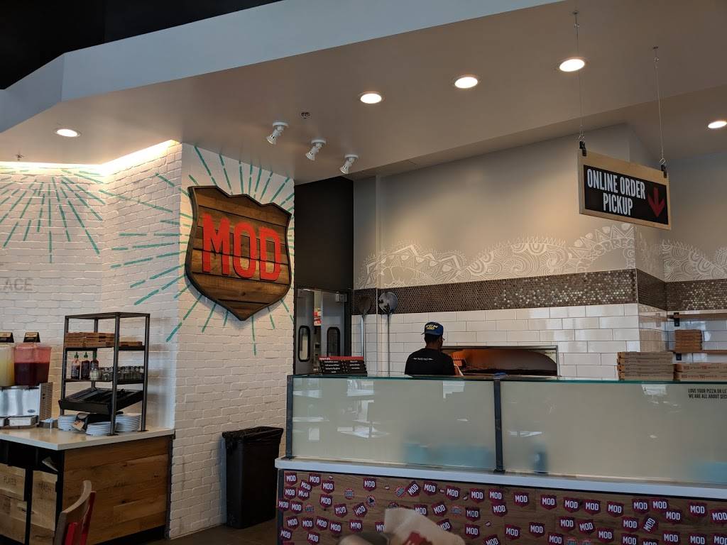 MOD Pizza | restaurant | 1190 S Randall Rd, Elgin, IL 60123, USA | 2242042970 OR +1 224-204-2970