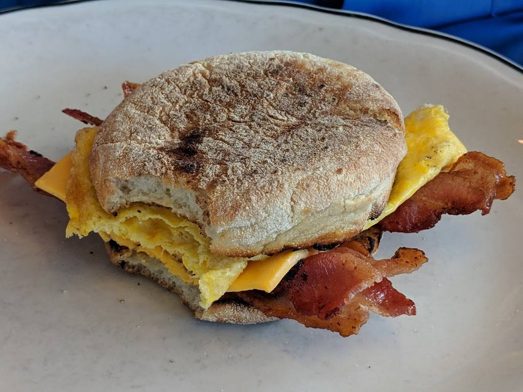 Yellow Basket Restaurant | restaurant | 40575 Winchester Rd, Temecula, CA 92591, USA | 9512960543 OR +1 951-296-0543