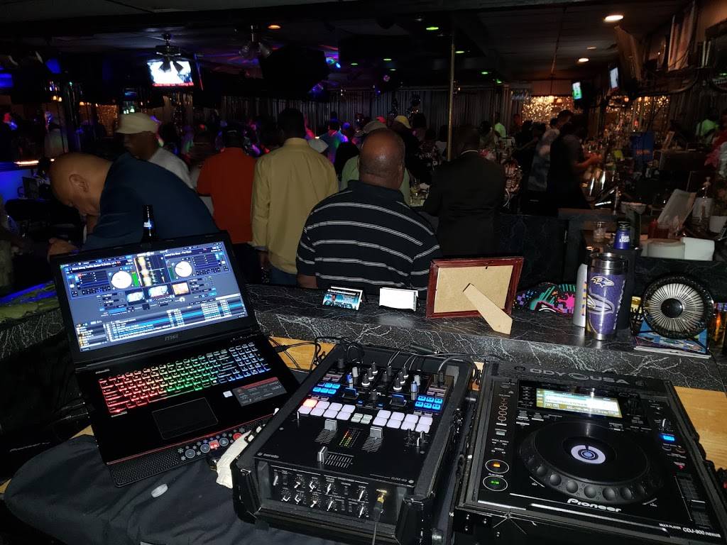 Tropical Delights | night club | 6220 Indian River Rd # C, Virginia Beach, VA 23464, USA | 7573669855 OR +1 757-366-9855