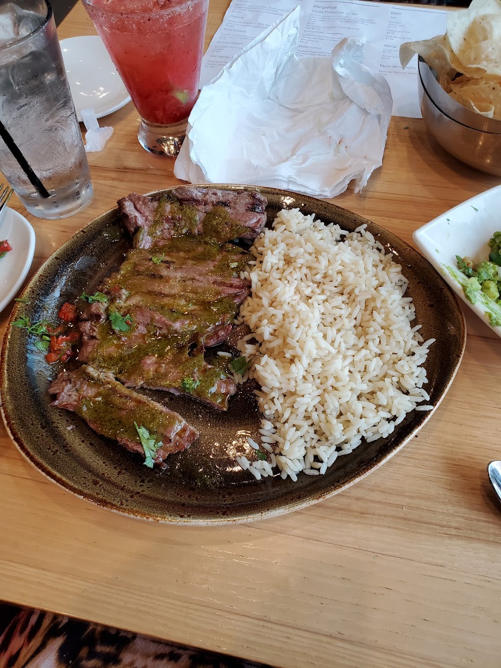 Pa Mas Taqueria & Grill | restaurant | 220 S 31st Ave #3107, Omaha, NE 68131, USA | 4029169657 OR +1 402-916-9657