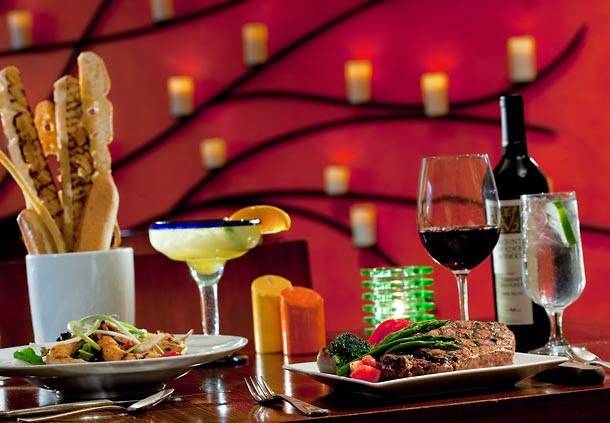 Sazos Marriott Rivercenter | restaurant | 101 Bowie St, San Antonio, TX 78205, USA | 2105546180 OR +1 210-554-6180