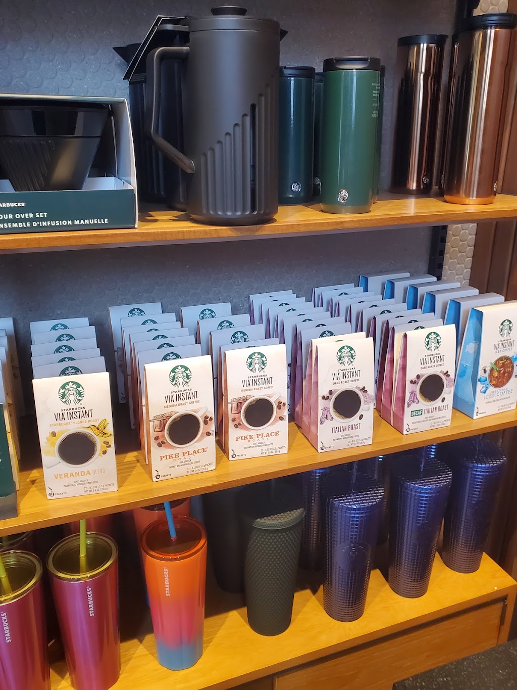 Starbucks | cafe | 4 W North Ave, Pittsburgh, PA 15212, USA | 4129437313 OR +1 412-943-7313