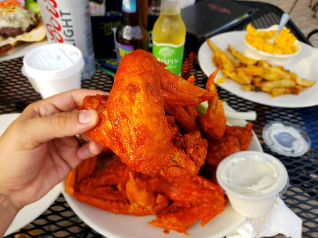 Real Time Sports | restaurant | 1120 W Devon Ave, Elk Grove Village, IL 60007, USA | 8475345000 OR +1 847-534-5000