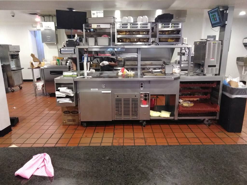 Checkers | restaurant | 2835 Washtenaw Ave, Ypsilanti, MI 48197, USA | 7349617411 OR +1 734-961-7411