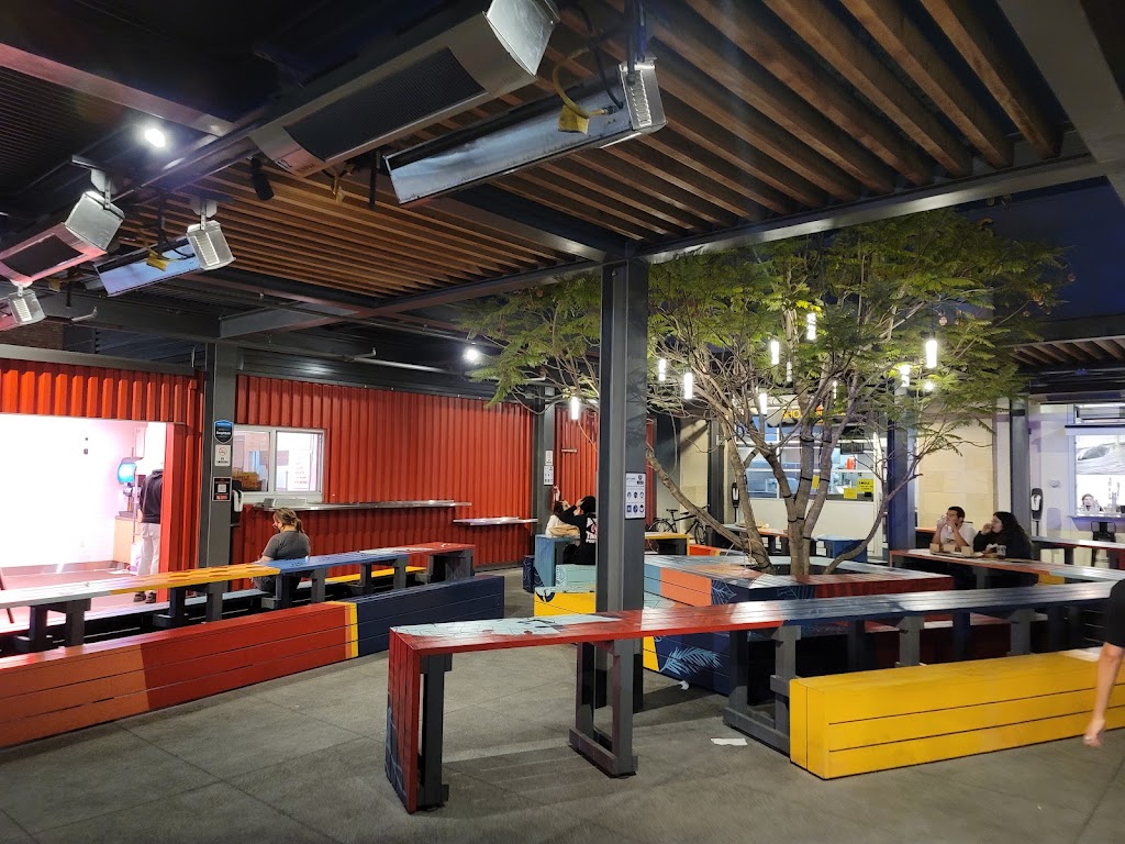 Main Chick Hot Chicken | restaurant | 6614 Atlantic Ave, Long Beach, CA 90805, USA | 5624231411 OR +1 562-423-1411