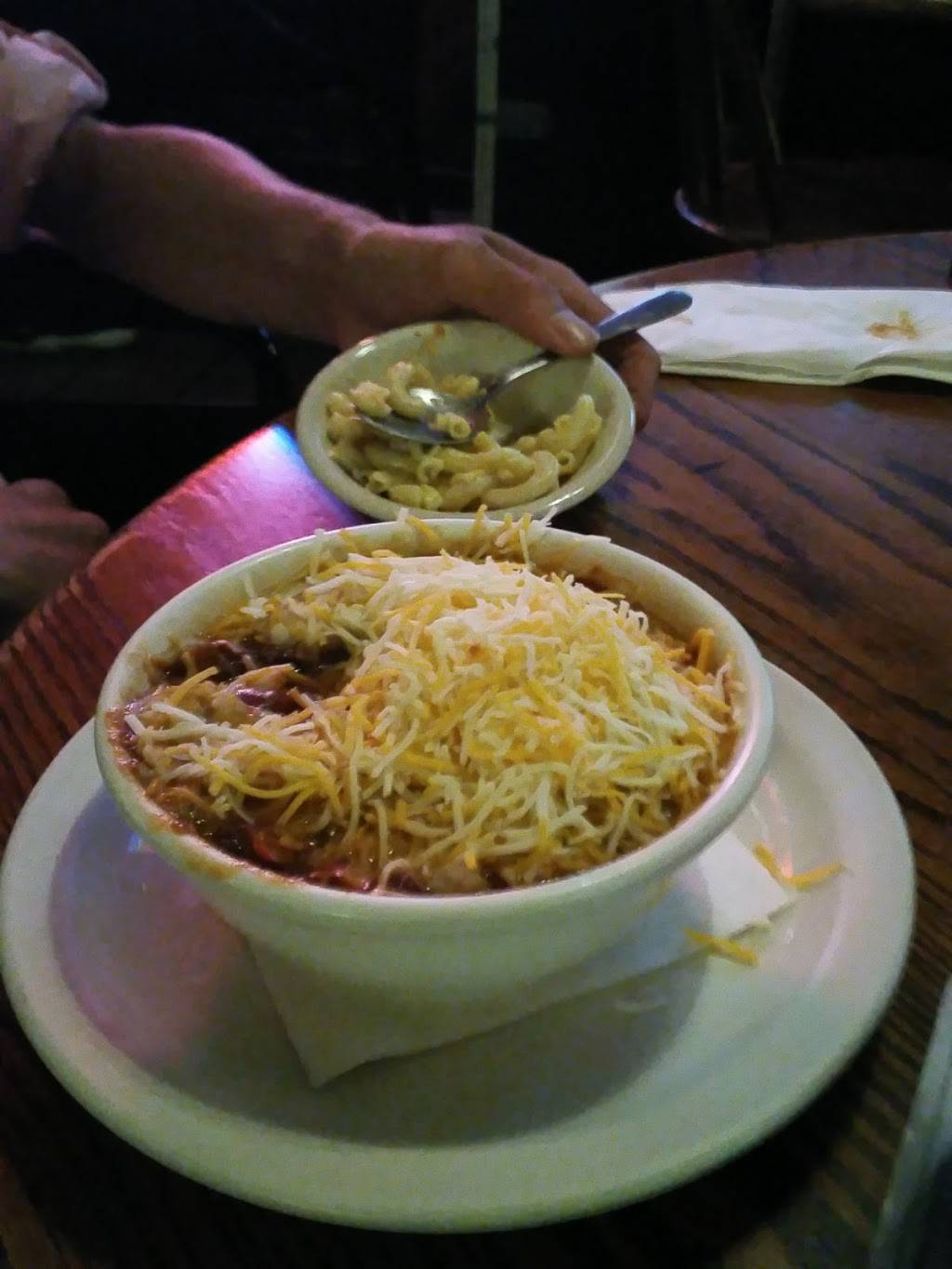 Timbers Lounge | restaurant | 2770 W Kilgore Ave, Muncie, IN 47304, USA | 7652865323 OR +1 765-286-5323