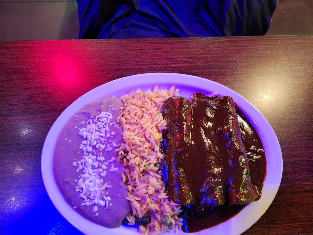 La Penca Mexican Restaurant Verona | restaurant | 611 Hometown Cir suite 104, Verona, WI 53593, USA | 6084970452 OR +1 608-497-0452