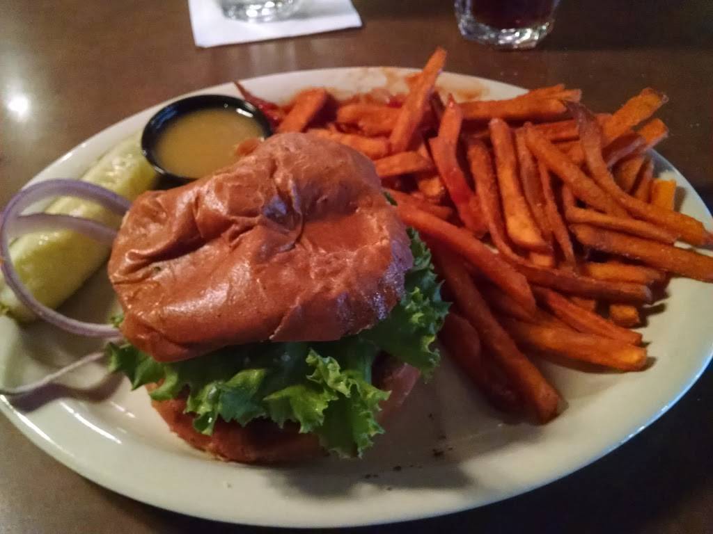 Quimbys Food & Spirits | restaurant | 3536 W Sterns Rd, Lambertville, MI 48144, USA | 7348544444 OR +1 734-854-4444