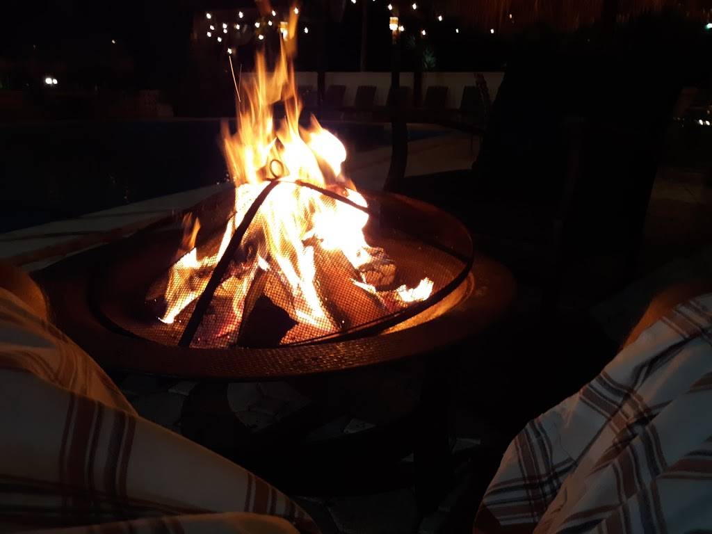 Tiki Joes At the Tahitian Inn | restaurant | 601 S Dale Mabry Hwy, Tampa, FL 33609, USA | 8138776721 OR +1 813-877-6721