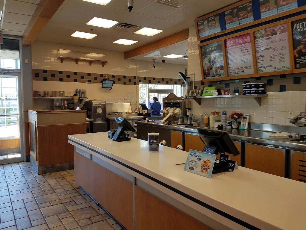 Culvers | restaurant | 151 N Wells St, Lake Geneva, WI 53147, USA | 2622486730 OR +1 262-248-6730