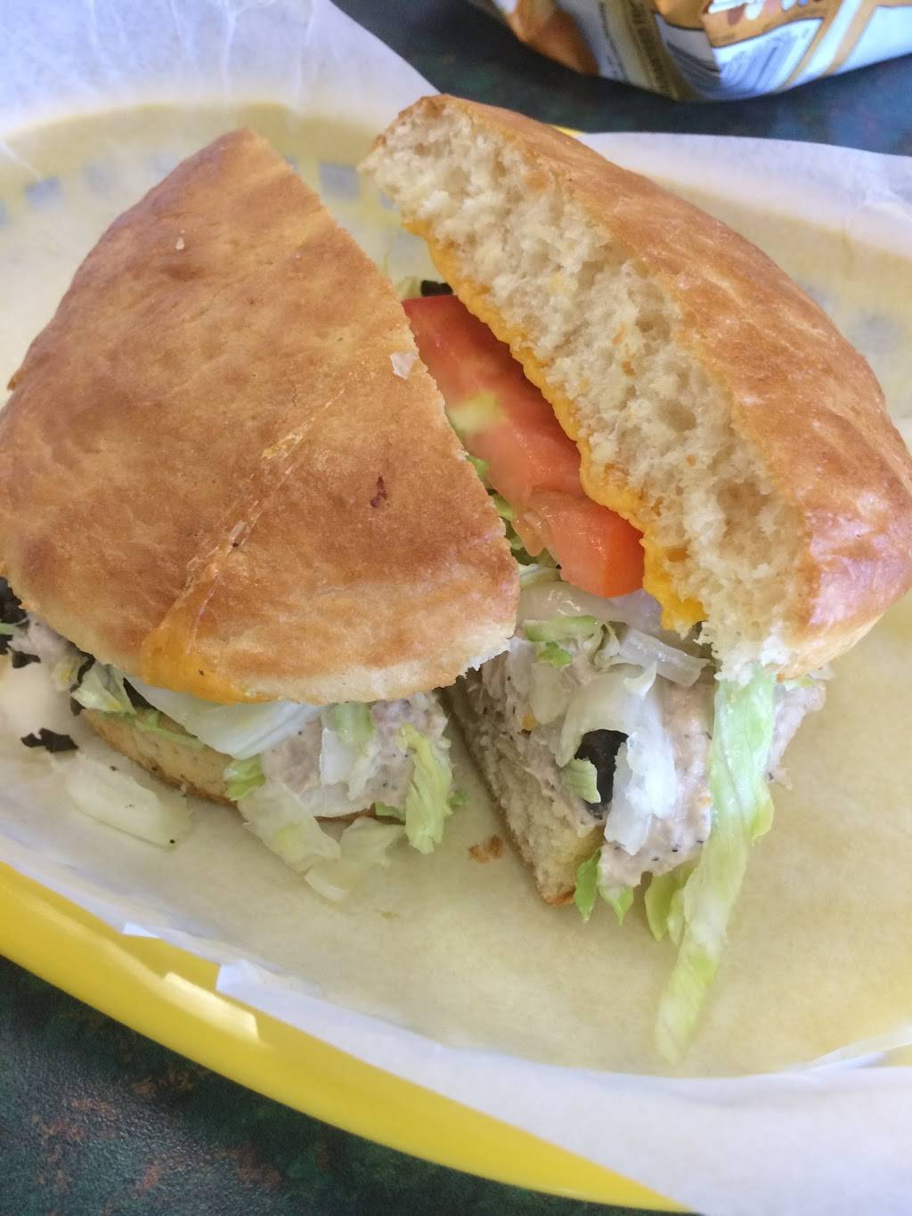 Zeros Sandwich Shop | meal takeaway | 373 Greens Rd, Houston, TX 77060, USA | 2818761686 OR +1 281-876-1686