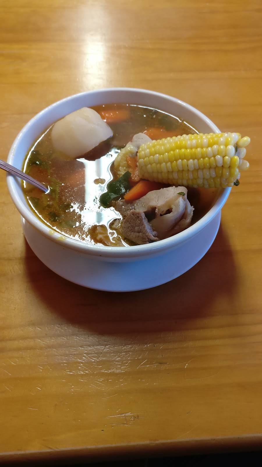 El Rinconcito | restaurant | 201 E Main St, Lyons, KS 67554, USA | 6202575600 OR +1 620-257-5600