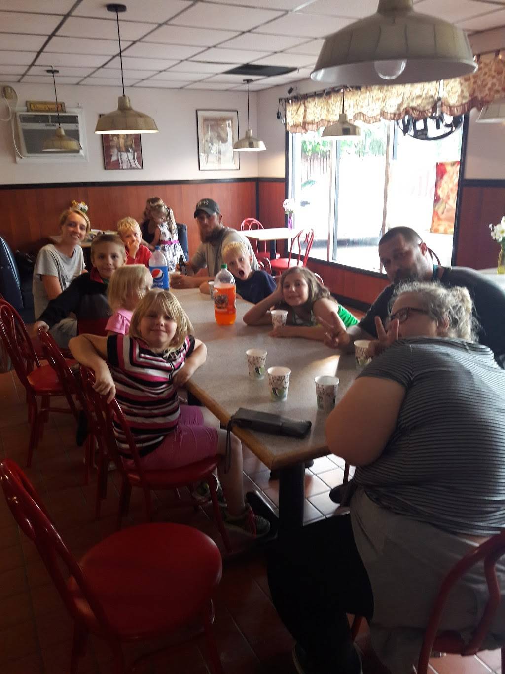 Me-Mas Pizzeria | restaurant | 286 Conklin Ave, Binghamton, NY 13903, USA | 6072175934 OR +1 607-217-5934