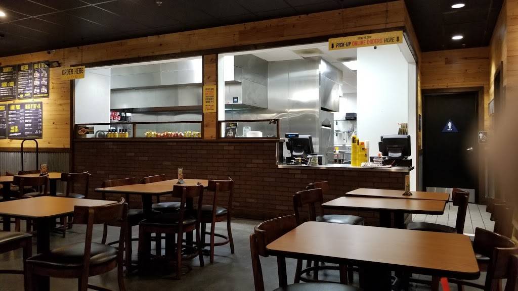 Dickeys Barbecue Pit | restaurant | 79775 CA-111, La Quinta, CA 92253, USA | 7608633777 OR +1 760-863-3777