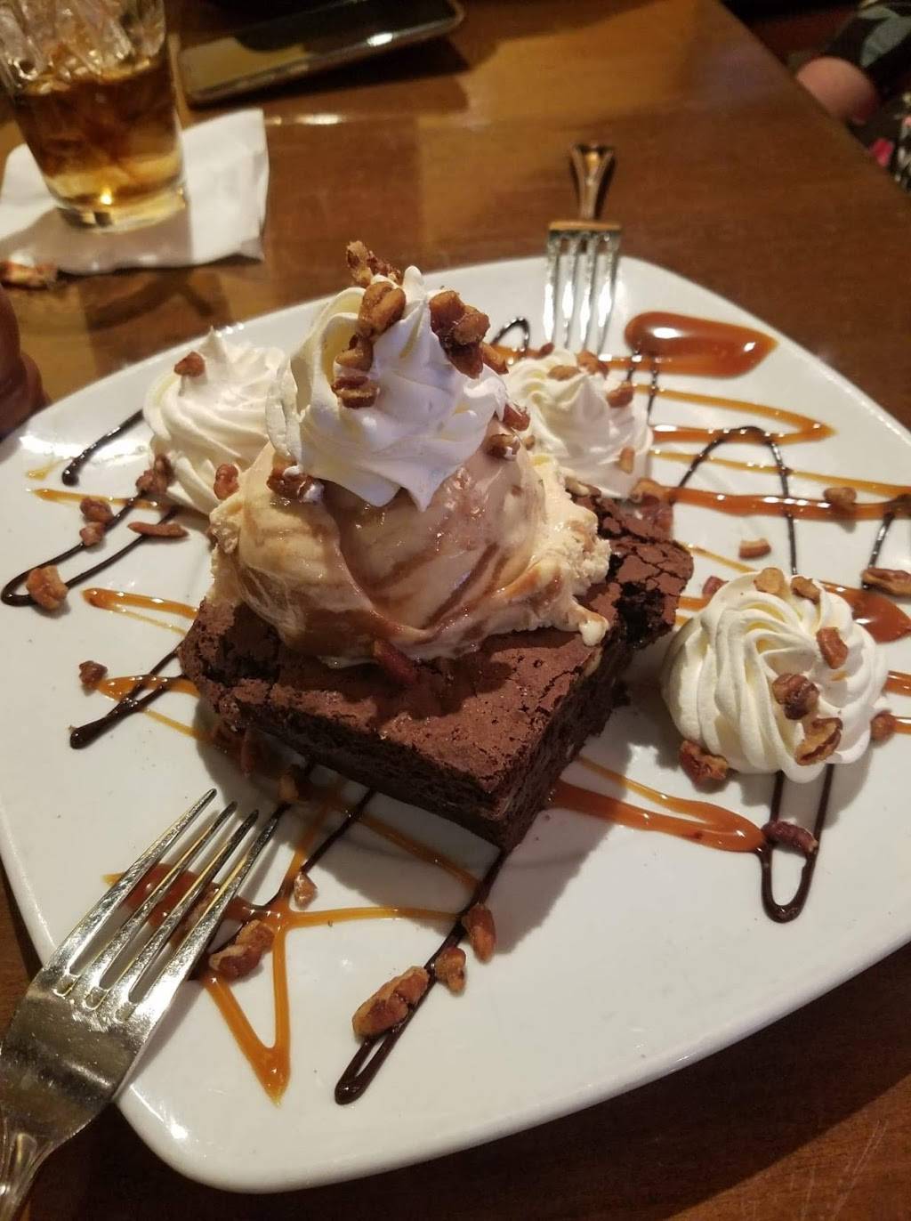 Atrias Restaurant | restaurant | 10 Old Clairton Rd, Pittsburgh, PA 15236, USA | 4127148670 OR +1 412-714-8670