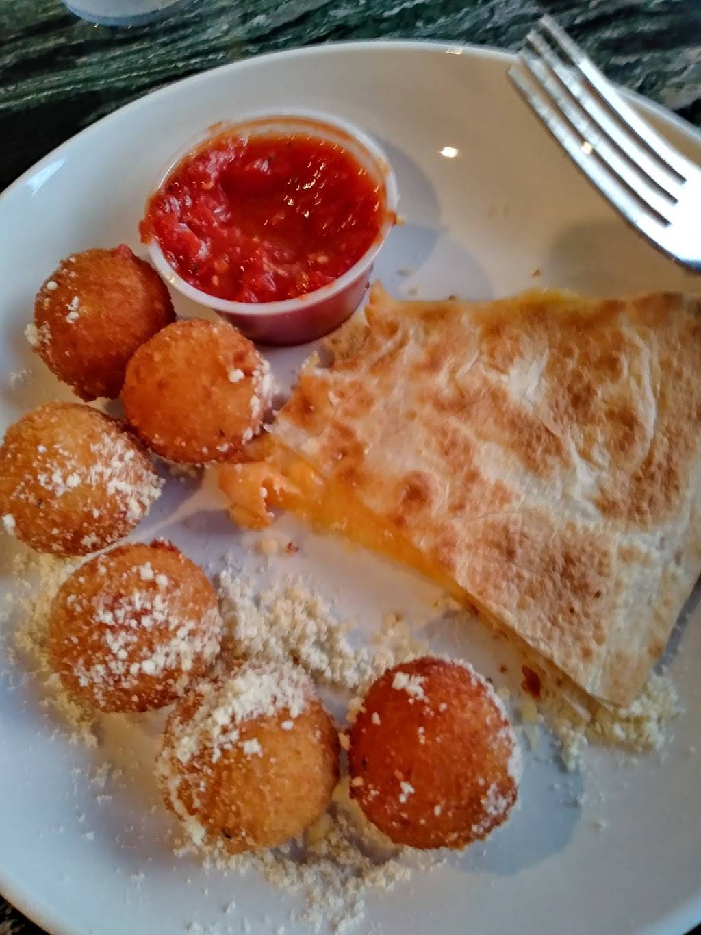 LoRussos on Grand | restaurant | 601 N Grand Blvd, St. Louis, MO 63103, USA | 3146013063 OR +1 314-601-3063