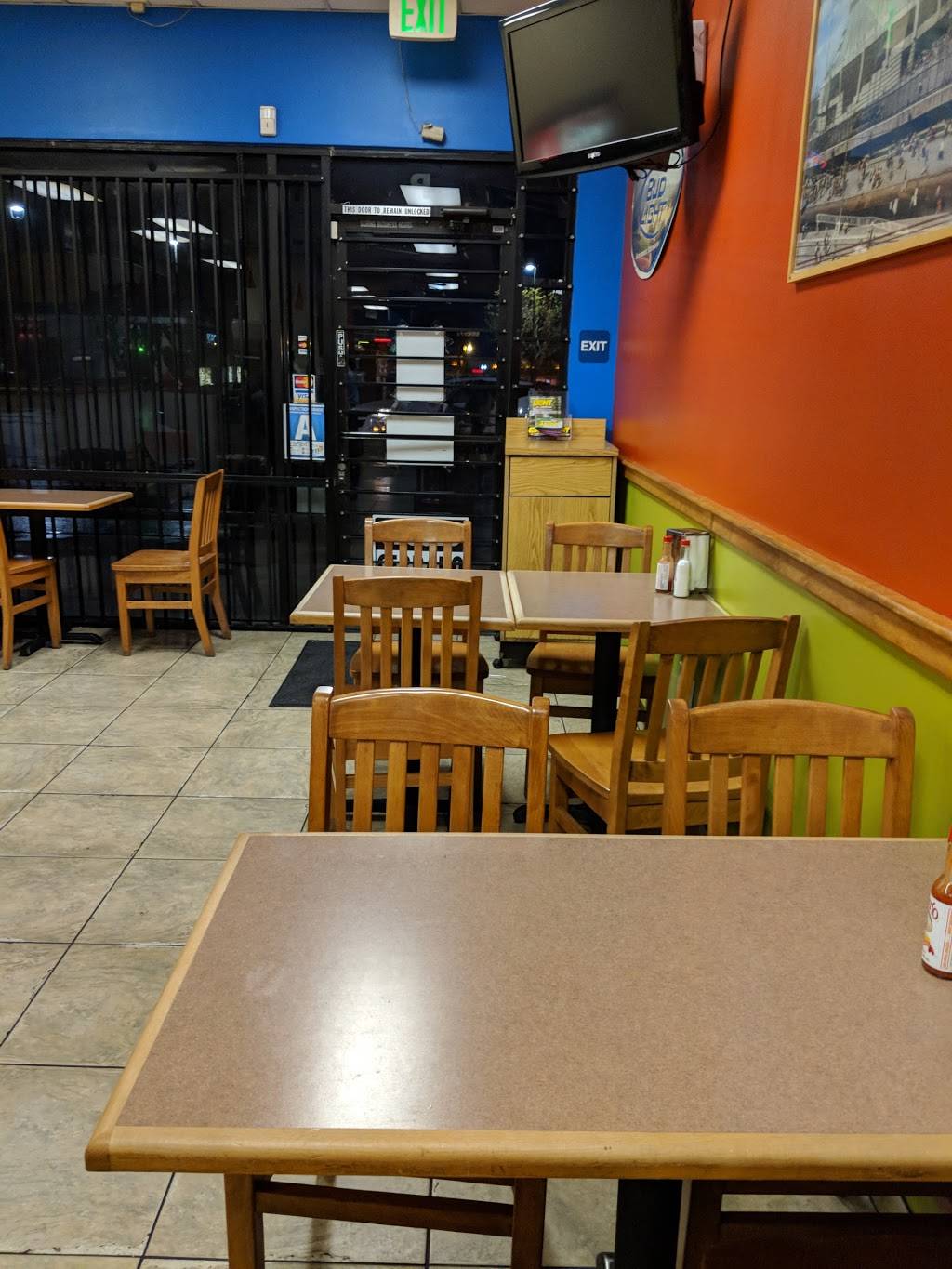 La Gran Villa | restaurant | 6300 White Ln suite P, Bakersfield, CA 93309, USA | 6618333273 OR +1 661-833-3273