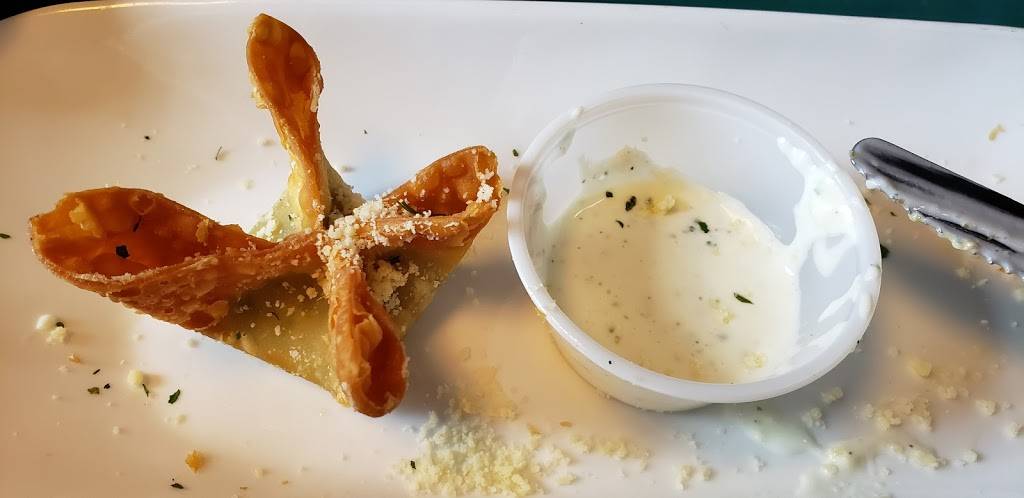 Da Vincis | restaurant | 215 Highland Ave, Williamstown, WV 26187, USA | 3043753633 OR +1 304-375-3633