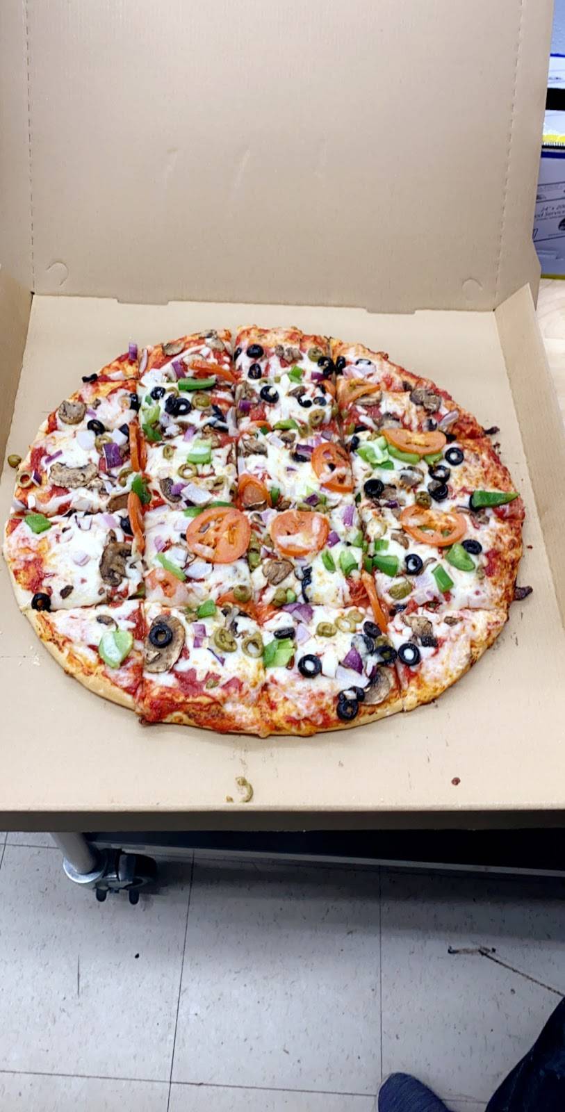 Zacks kitchen & deli | restaurant | 1170 E Weber Rd, Columbus, OH 43211, USA | 6145020299 OR +1 614-502-0299