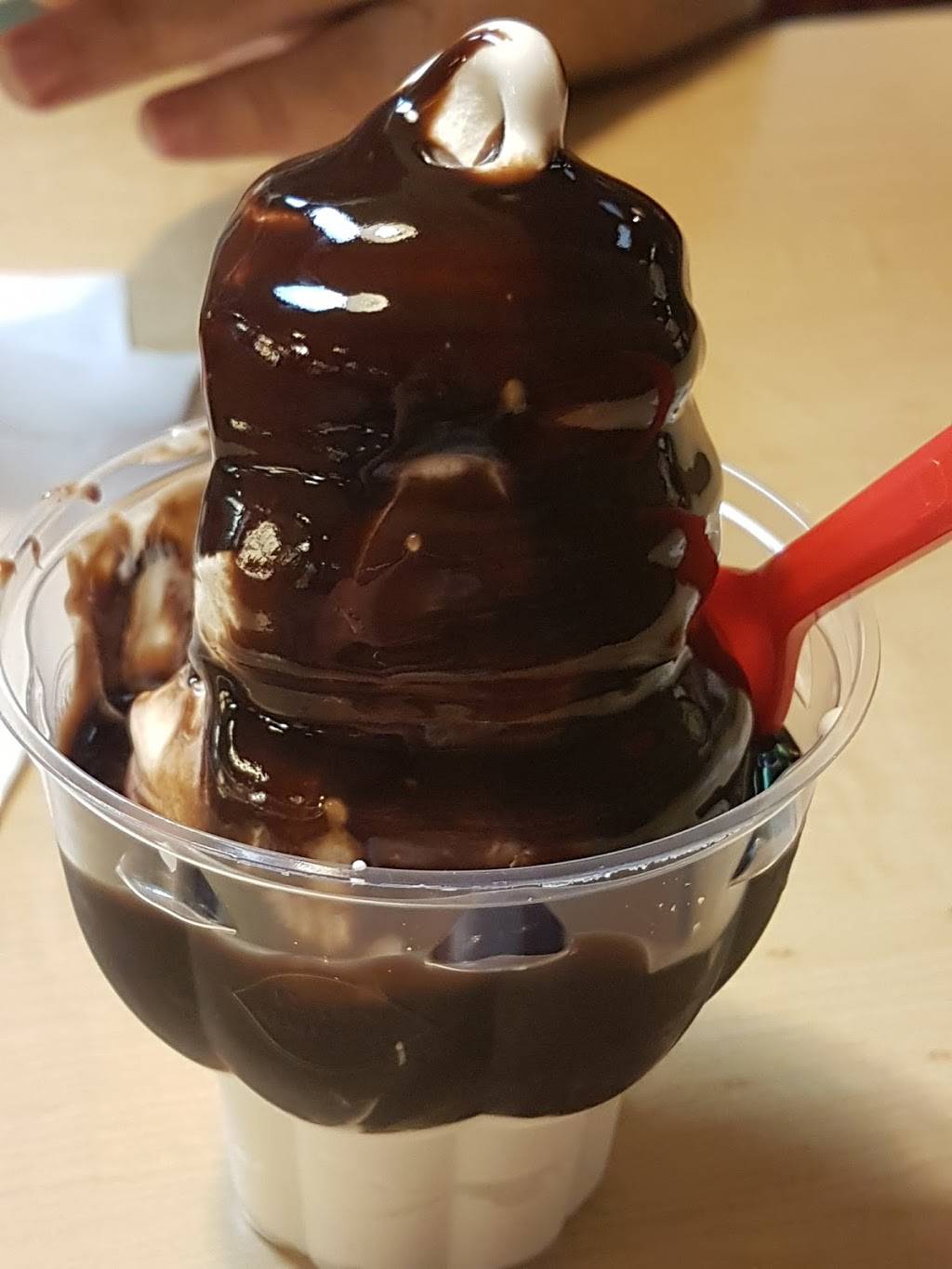 Dairy Queen Grill & Chill | restaurant | 5409 Hampton Ave, St. Louis, MO 63109, USA | 3143531244 OR +1 314-353-1244