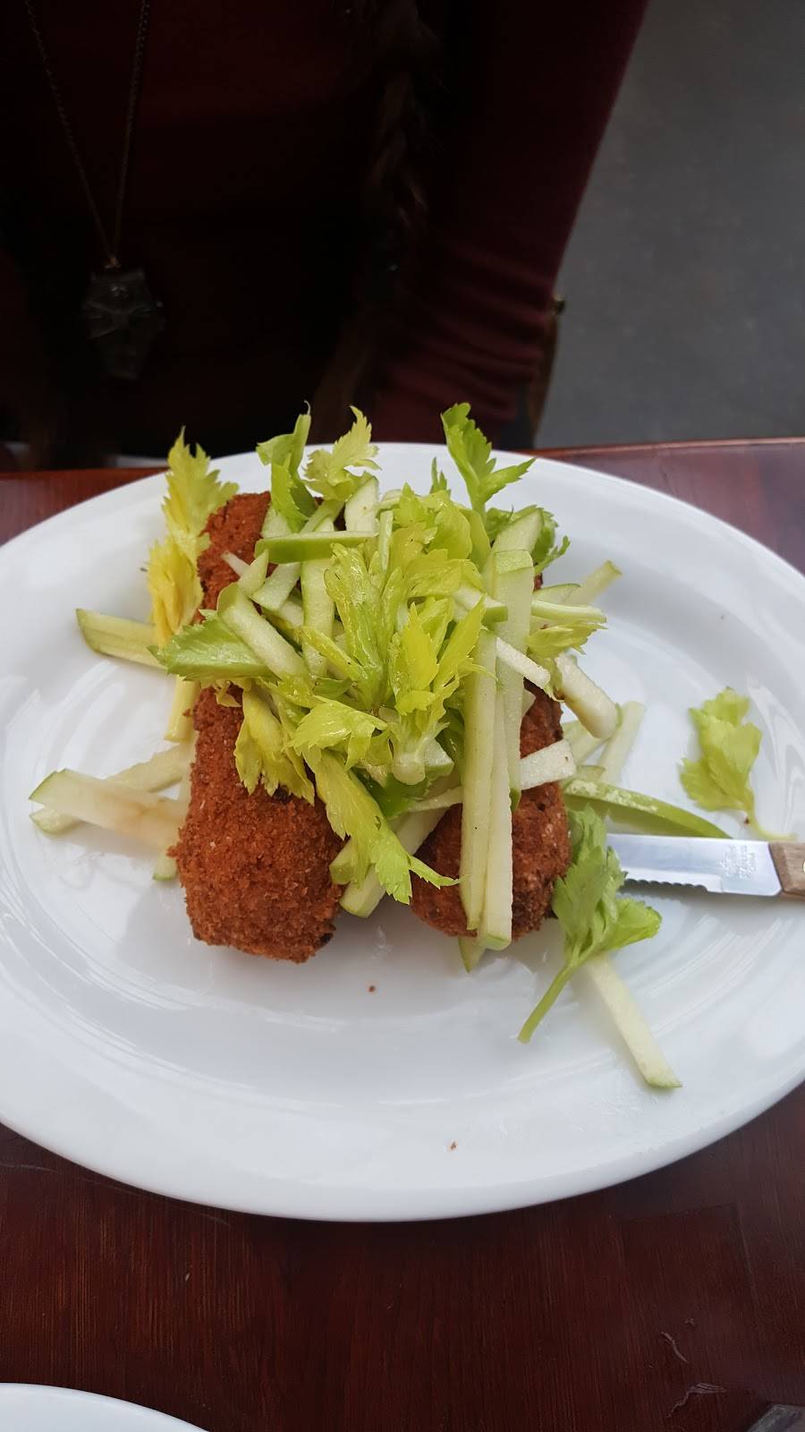 Madera Kitchen | restaurant | 1835 N Cahuenga Blvd, Los Angeles, CA 90028, USA | 2132613687 OR +1 213-261-3687