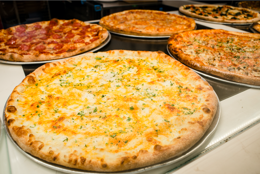 Tony + Bennys | restaurant | LaGuardia Airport, Headhouse Food Hall, Terminal B, Queens, NY 11371, USA | 7185549550 OR +1 718-554-9550