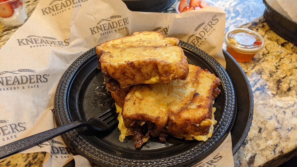 Kneaders Bakery & Cafe | bakery | 199 N Bluff St, St. George, UT 84770, USA | 4357679450 OR +1 435-767-9450