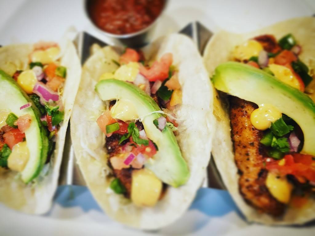 Curragh Glenview | restaurant | 1800 Tower Dr, Glenview, IL 60026, USA | 8479981100 OR +1 847-998-1100