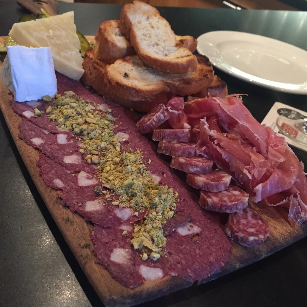 Osteria Vivo Restaurant | restaurant | 254 Church St, Pembroke, MA 02359, USA | 7819241315 OR +1 781-924-1315