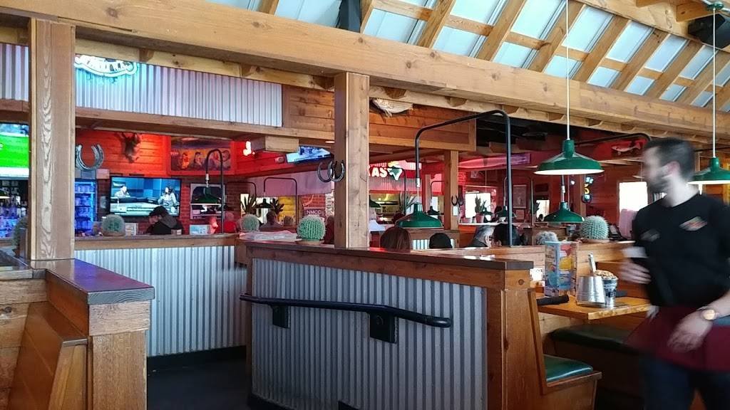 Texas Roadhouse | restaurant | 44887 Mound Rd, Sterling Heights, MI 48314, USA | 5868031870 OR +1 586-803-1870