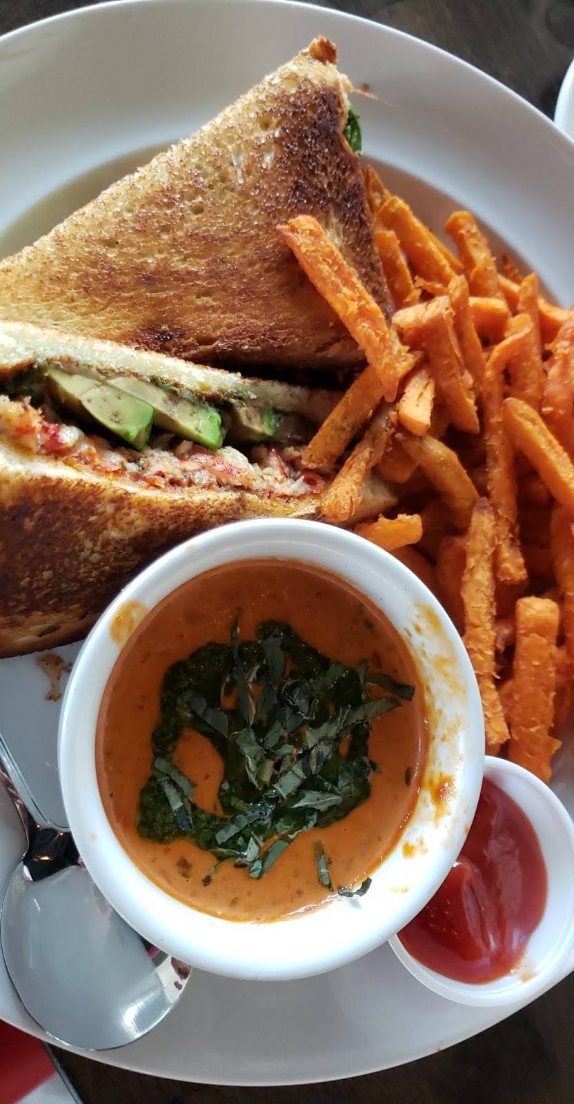 The Union Kitchen Katy | restaurant | 9920 Gaston Rd #100, Katy, TX 77494, USA | 2816653007 OR +1 281-665-3007