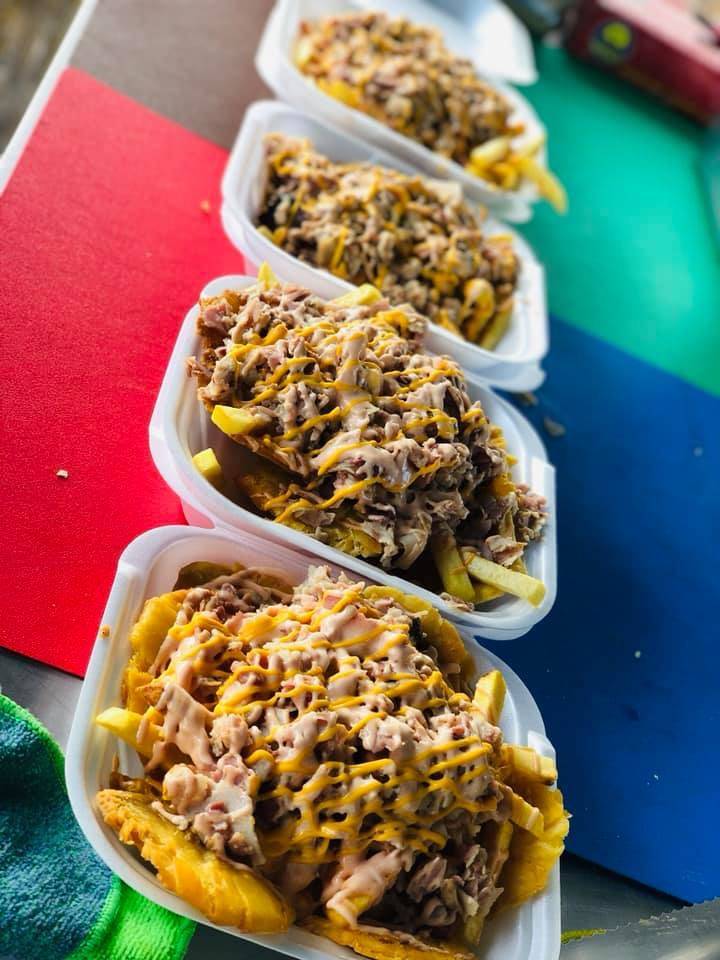 kingpletas | restaurant | 7730 Palm River Rd suite 850, Tampa, FL 33619, USA | 8139655211 OR +1 813-965-5211