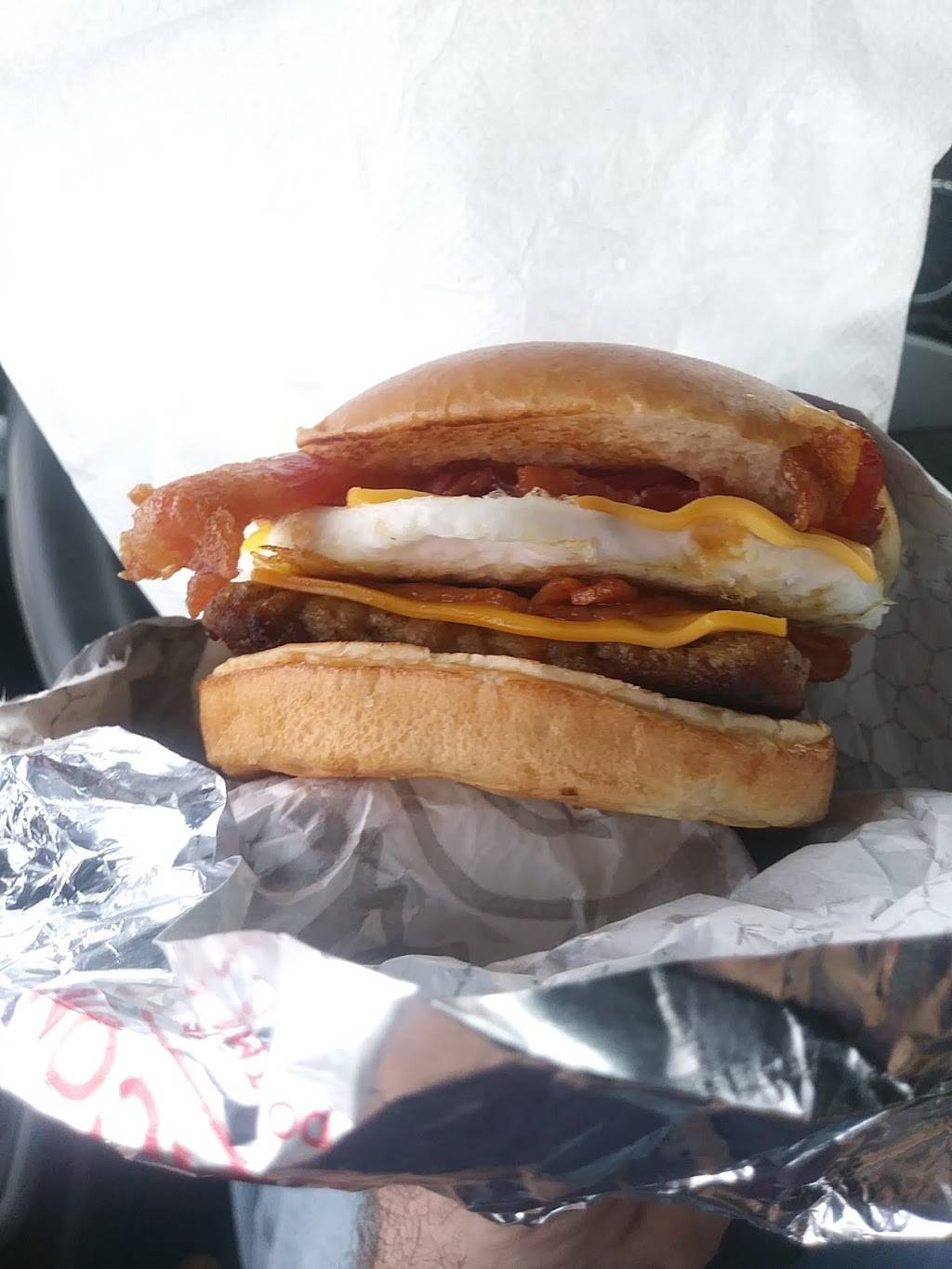 Wendys | restaurant | 9587 Charleston Hwy, St George, SC 29477, USA | 8435639090 OR +1 843-563-9090