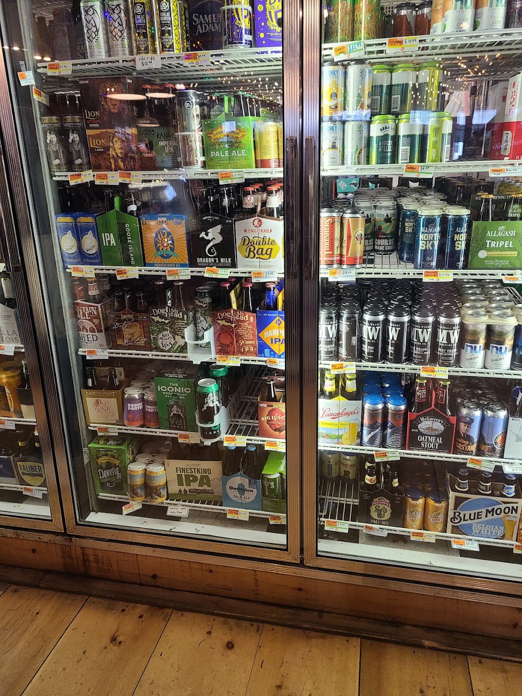 Washington General Store | bakery | 7 Waldoboro Rd, Washington, ME 04574, USA | 2078452007 OR +1 207-845-2007