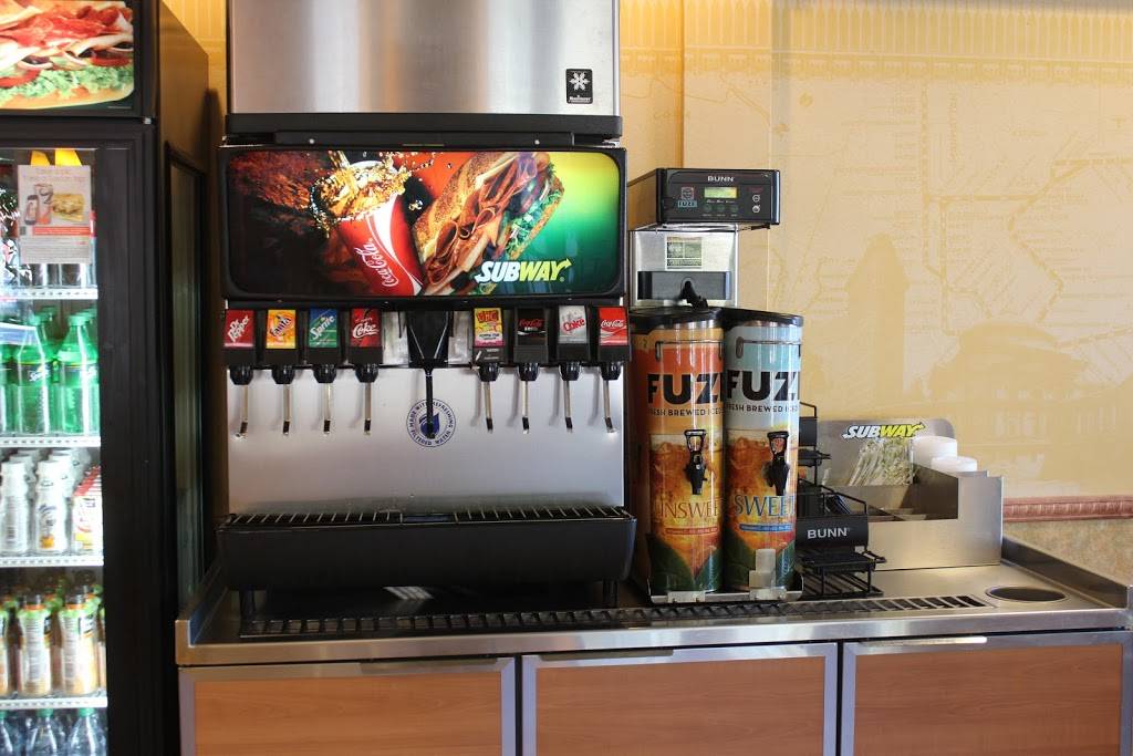 Subway | restaurant | 5412 Apex Peakway, Apex, NC 27502, USA | 9193627976 OR +1 919-362-7976