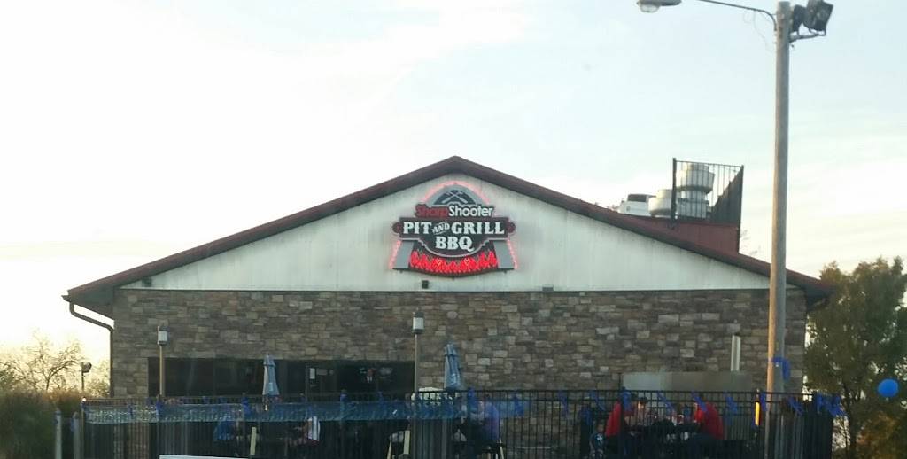 Sharpshooters Pit and Grill | restaurant | 8135 Gravois Rd, St. Louis, MO 63123, USA | 3143534745 OR +1 314-353-4745