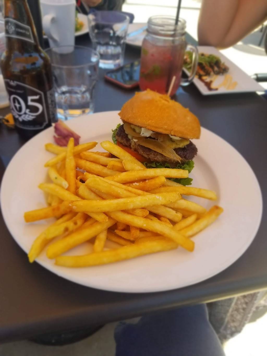 The Waterside Restaurant and Wine Bar | restaurant | 3500 Harbor Blvd, Oxnard, CA 93035, USA | 8059854677 OR +1 805-985-4677