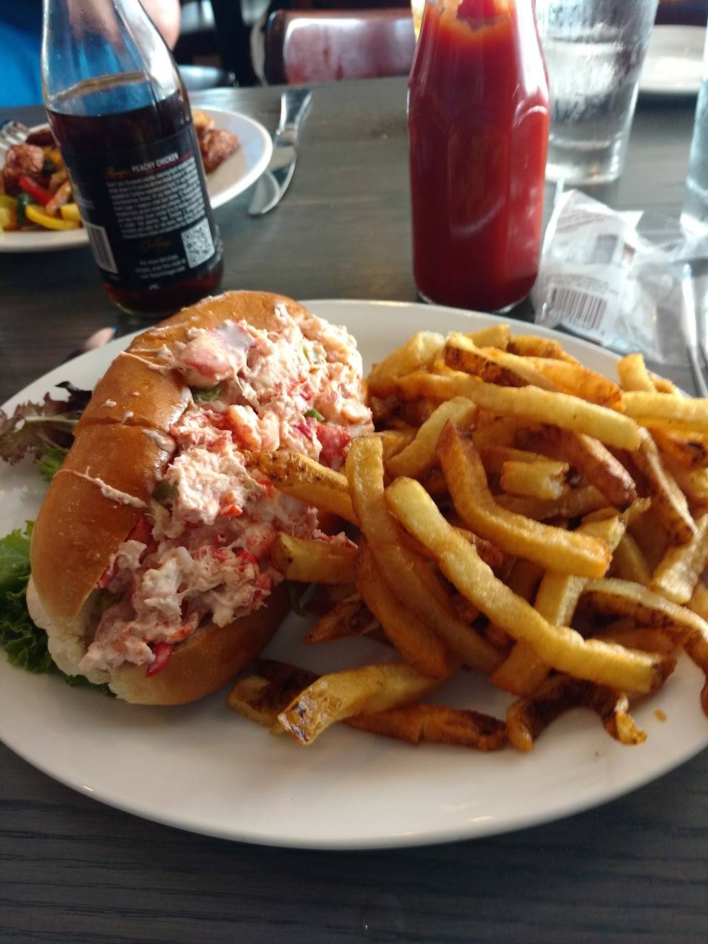 Matunuck Oyster Bar | restaurant | 618-500 Succotash Rd, South Kingstown, RI 02879, USA | 4037834202 OR +1 403-783-4202