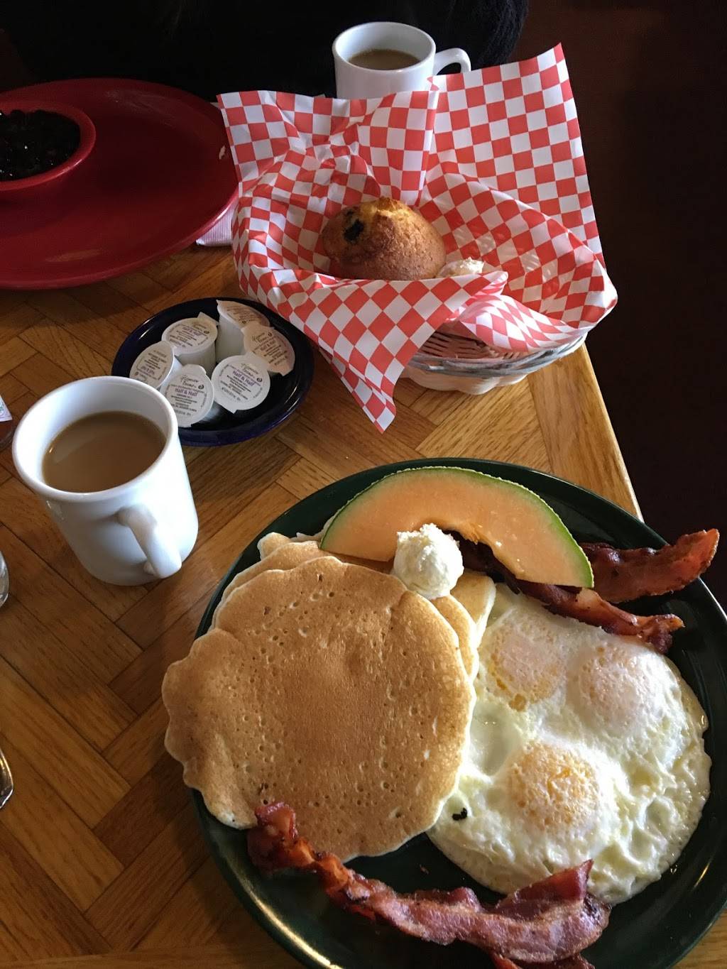 Heidis Pancake House | restaurant | 3485 Lake Tahoe Blvd, South Lake Tahoe, CA 96150, USA | 5305448113 OR +1 530-544-8113