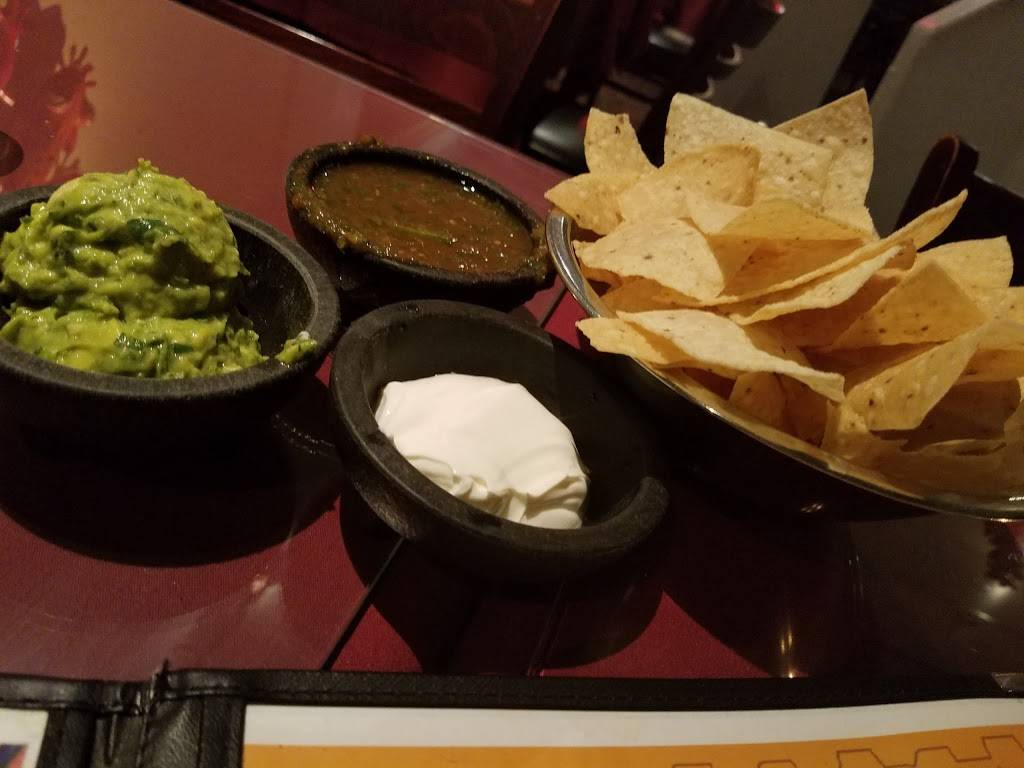 Henry Salazars | Fresh Mex Grill | restaurant | 123 W Main St, Visalia, CA 93291, USA | 5597417060 OR +1 559-741-7060