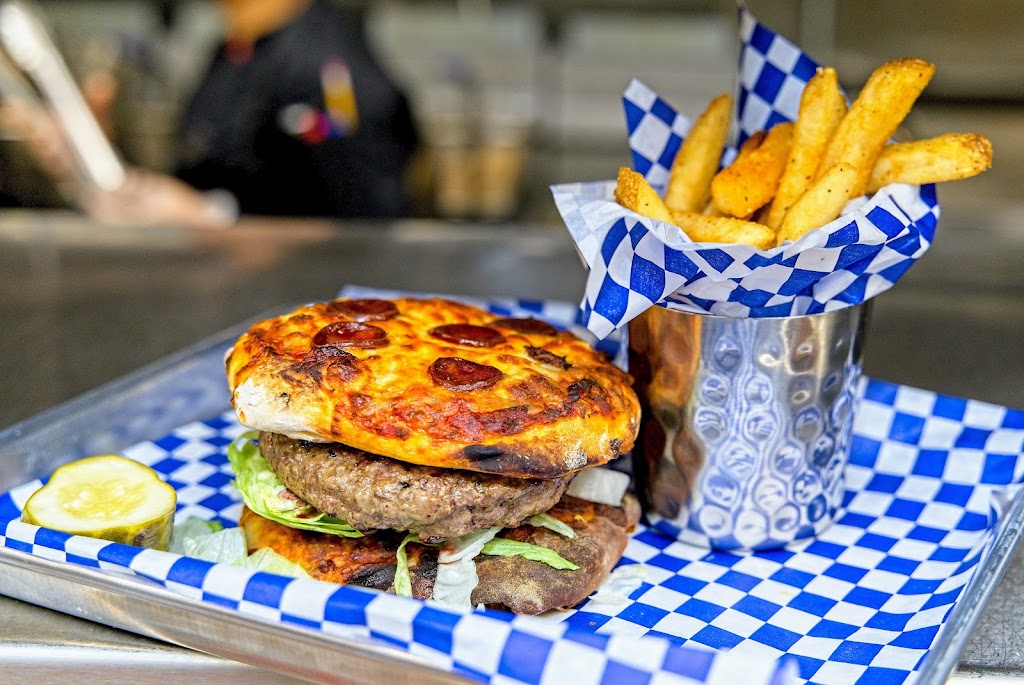 The Back Porch in The Villages | restaurant | 8761 SE 165th Mulberry Ln, The Villages, FL 32162, USA | 4076257766 OR +1 407-625-7766