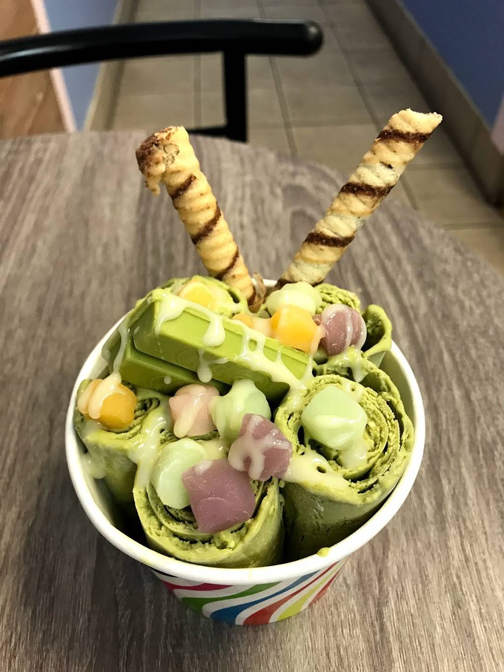 Snow City Ice Cream | restaurant | 8935 Conroy Windermere Rd, Orlando, FL 32835, USA | 4072177663 OR +1 407-217-7663