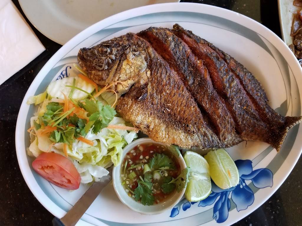 Shandra Thai Cuisine | restaurant | 2505 E Palmdale Blvd, Palmdale, CA 93550, USA | 6612668839 OR +1 661-266-8839