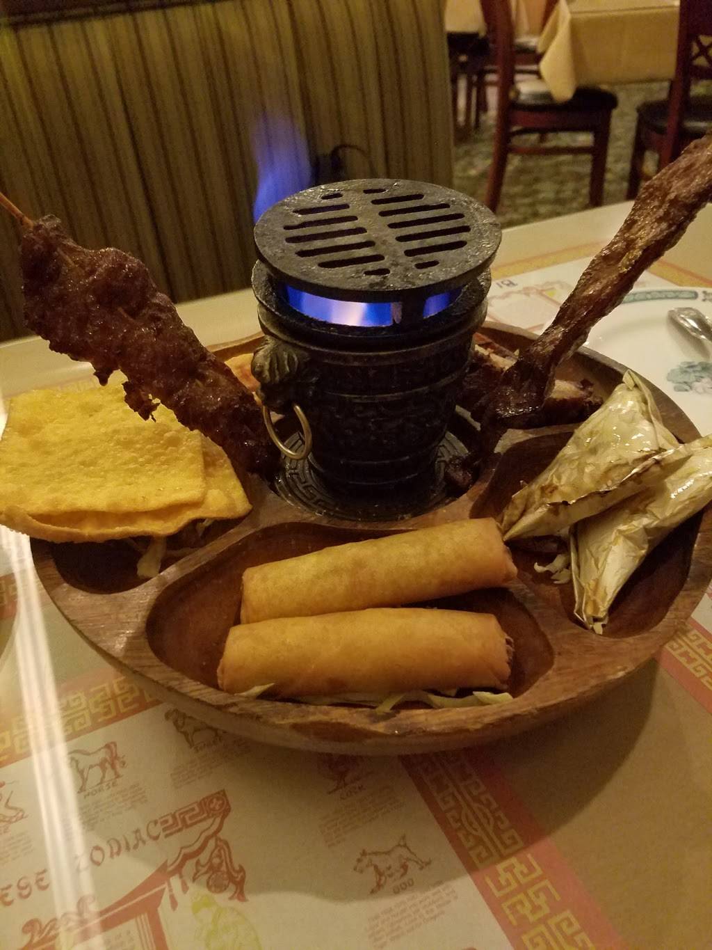 Red Chopstix | restaurant | 9672 Elk Grove Florin Rd, Elk Grove, CA 95624, USA | 9166862255 OR +1 916-686-2255