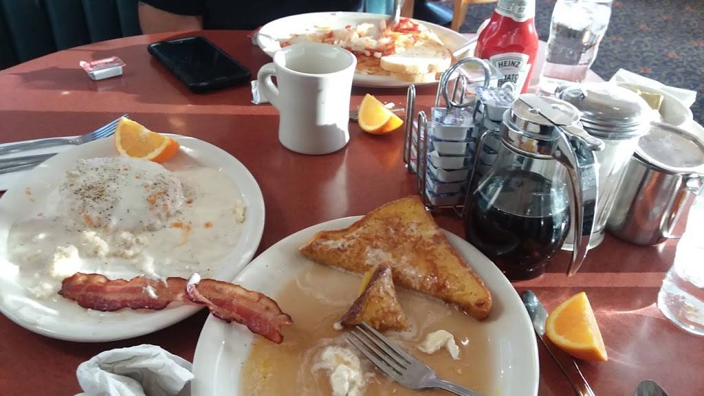 Margies Diner | restaurant | 1135 24th St, Paso Robles, CA 93446, USA | 8055917107 OR +1 805-591-7107