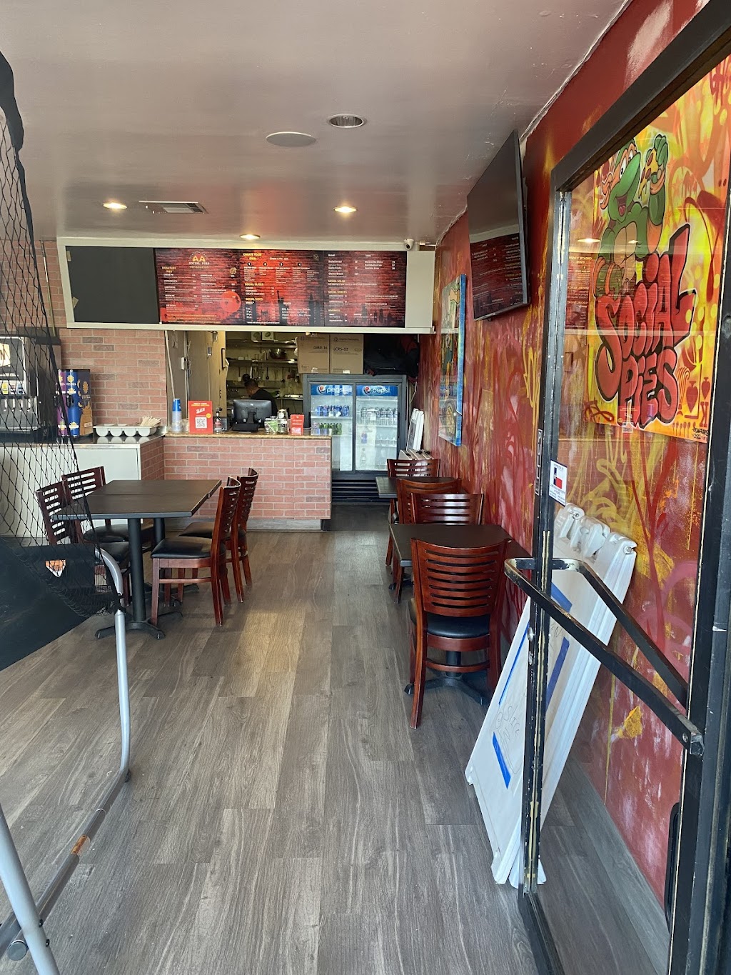 Social Pies | restaurant | 8221 Canoga Ave, Canoga Park, CA 91304, USA | 7472304050 OR +1 747-230-4050