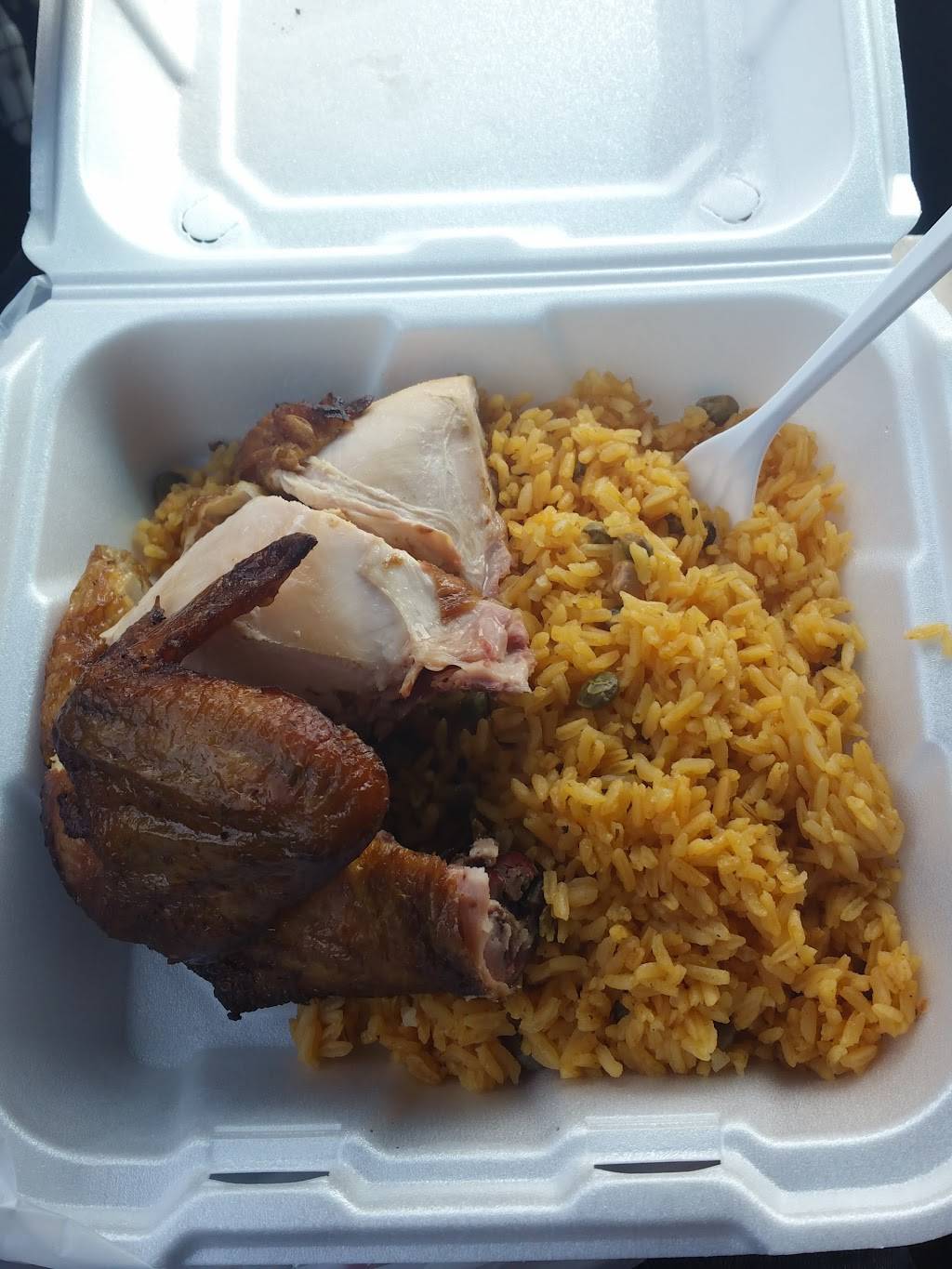 La Cabaña | restaurant | 517 North Ave #387, Bridgeport, CT 06606, USA | 2039125382 OR +1 203-912-5382